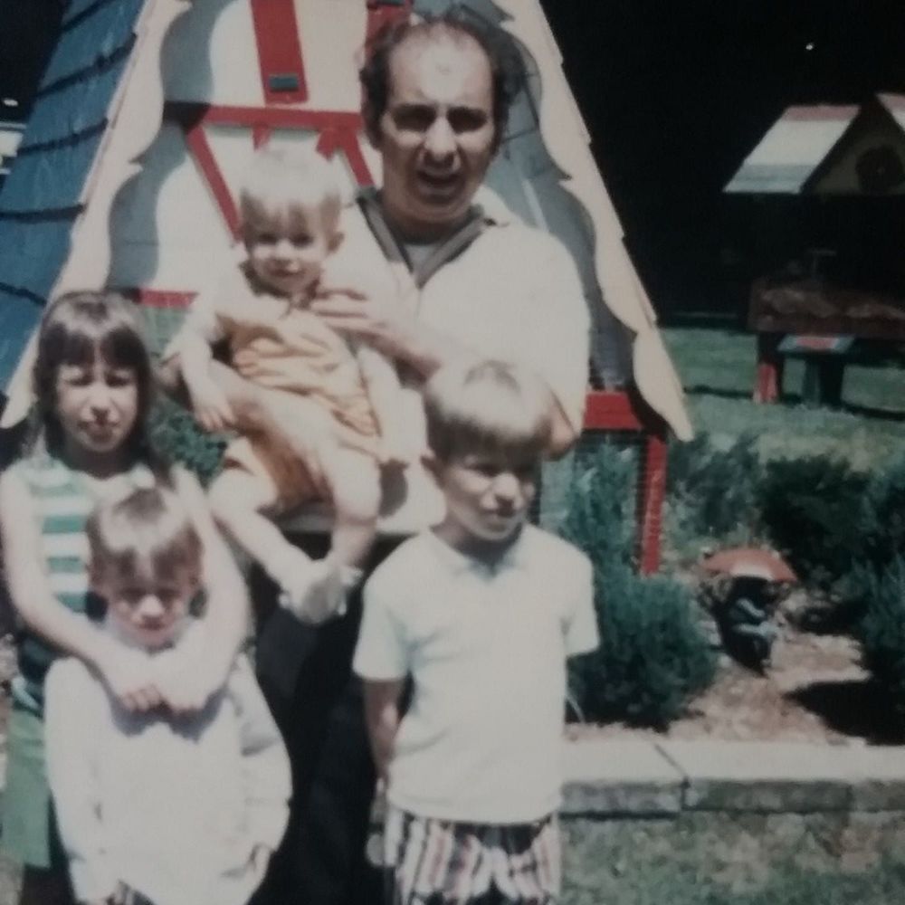 Meet your Posher, Pat